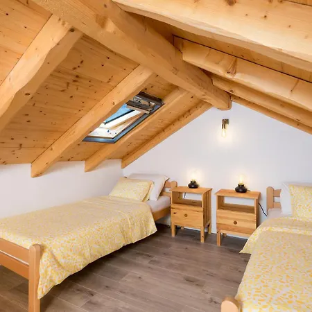 Tatil Evi In With Kitchen Punta Križa