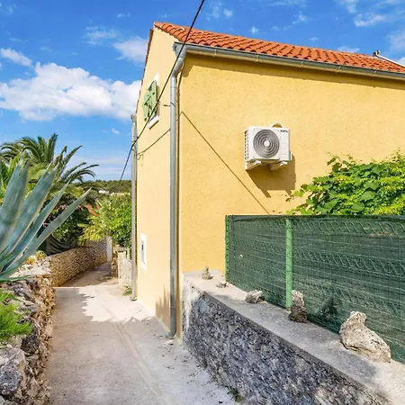 2 Bedroom In